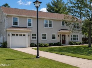 237 Rodman Ct, Eatontown, NJ 07724