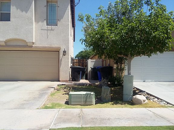 2nd image of 1186 Riverview Ave