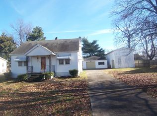 239 Demaree Dr, Bardstown, KY 40004