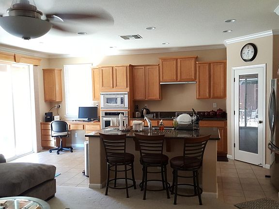 4th image of 416 Leighton Ct