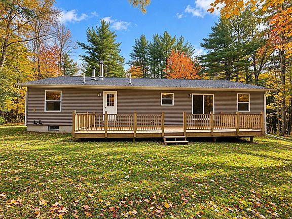 2nd image of 546 Dodge Lodge Rd