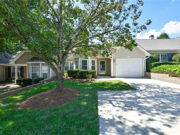 6 Mansfield Cir, Greensboro, NC 27455