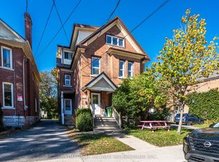 220 Frontenac St, Kingston, ON K7L 3S6