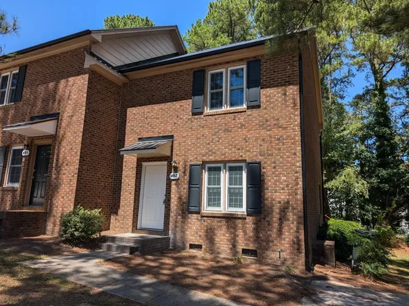 407 Thyme Pl, Raleigh, NC 27609