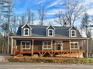 131 Cascade Ridge Rd, Fairview, NC 28730