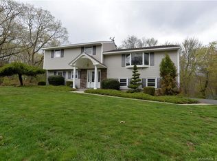 7 Kalko Dr, Wolcott, CT 06716