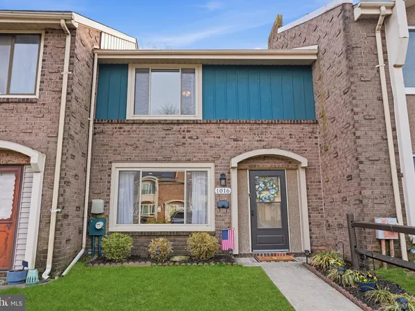 1016 Weybridge Ct, Bensalem, PA 19020