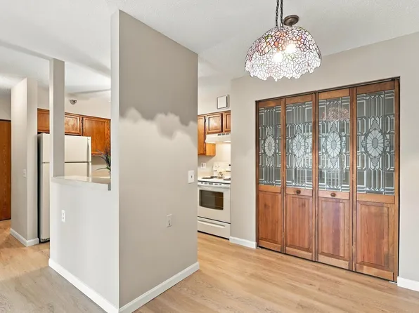 7600 Golden Valley Rd APT 316, Golden Valley, MN 55427