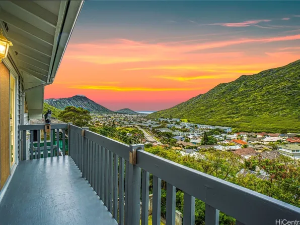 1443 Miloiki St, Honolulu, HI 96825