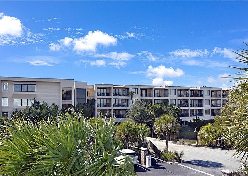 1st image of 1 Marina Dr APT 202A