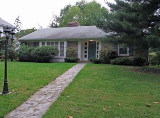 8 S Beechwood Ave, Baltimore, MD 21228