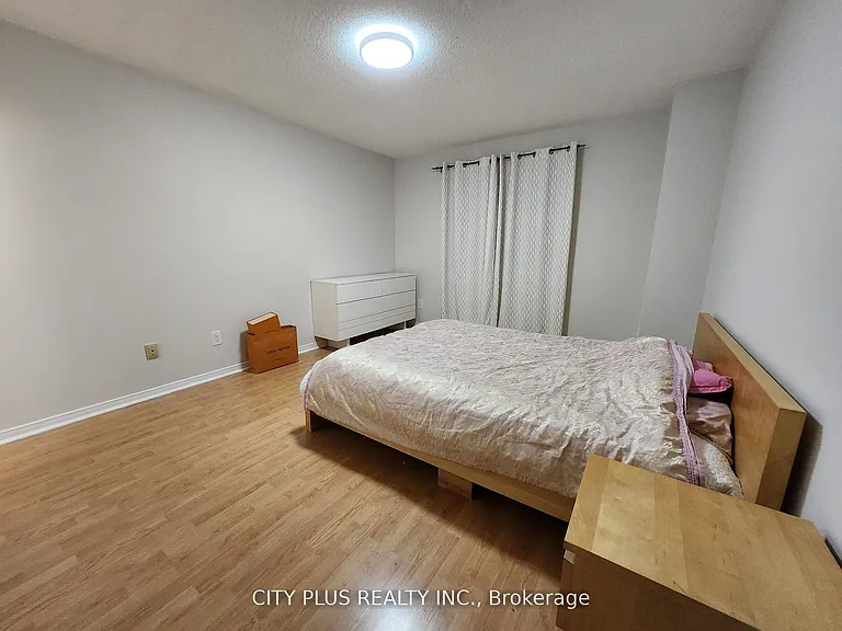 197 McLevin Ave #UPPER — Photo 12