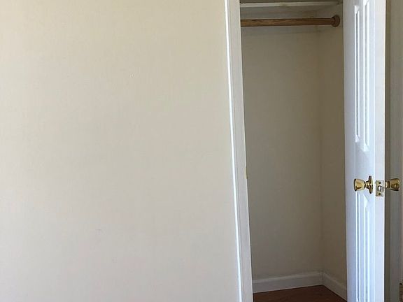 5th image of 3167 37th St APT 16