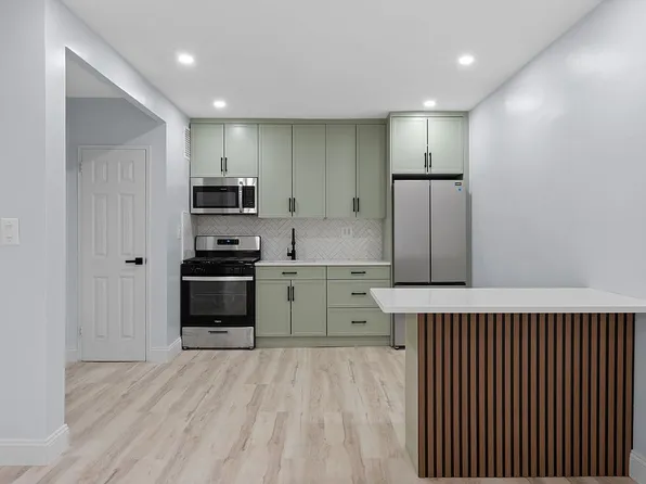 37-26 87th St #6-C, Queens, NY 11372