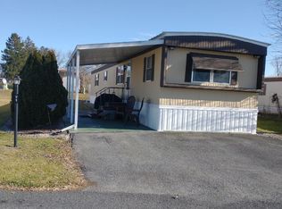 71 Walker Ave, Gettysburg, PA 17325