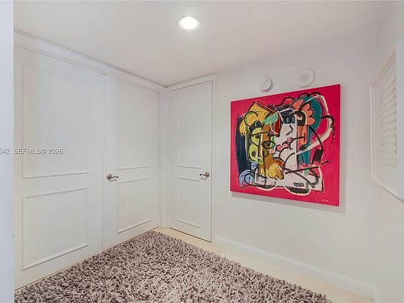5th image of 19333 Collins Ave APT 1202