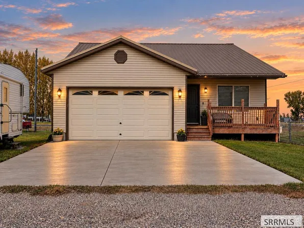 325 N 400 W, Blackfoot, ID 83221