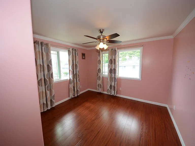 1517 Palolo Ave — Photo 6