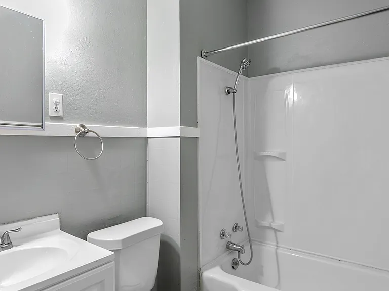 4148 Warwick Blvd #2F — Photo 15