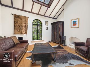 190 Spring St #2, New York, NY 10012