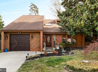 695 Dill Rd, Severna Park, MD 21146