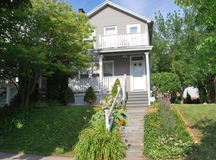 1463 N Franklin Pl, Milwaukee, WI 53202