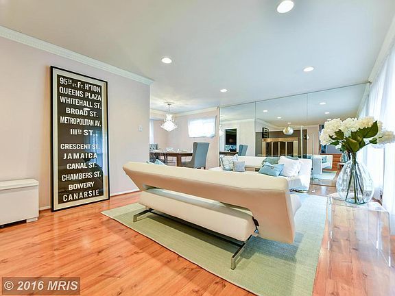 2nd image of 4801 Pomponio Pl