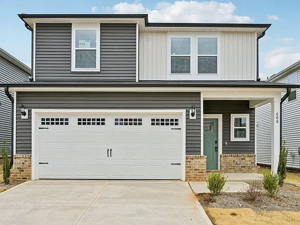 608 Red River Dr, Garner, NC 27529