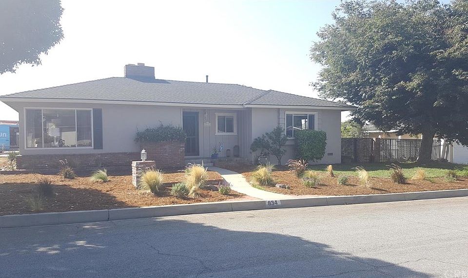 1st image of 834 Oakwood Ave