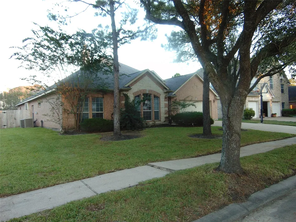 25607 Creston Meadow Dr