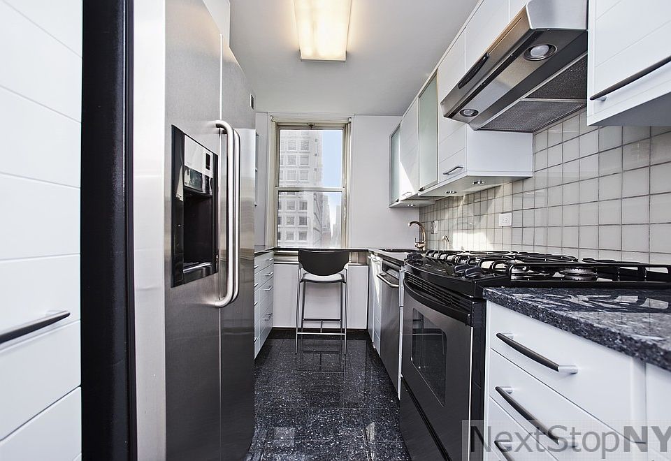 1st image of 245 E 54th St APT 27D
