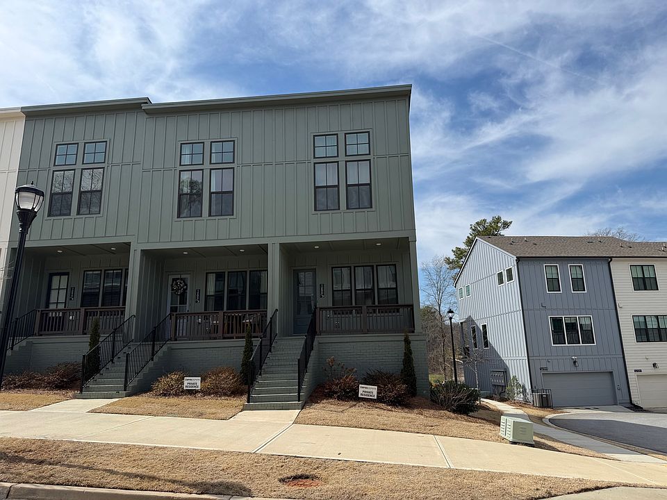 1st image of 1290 Breezy St SE