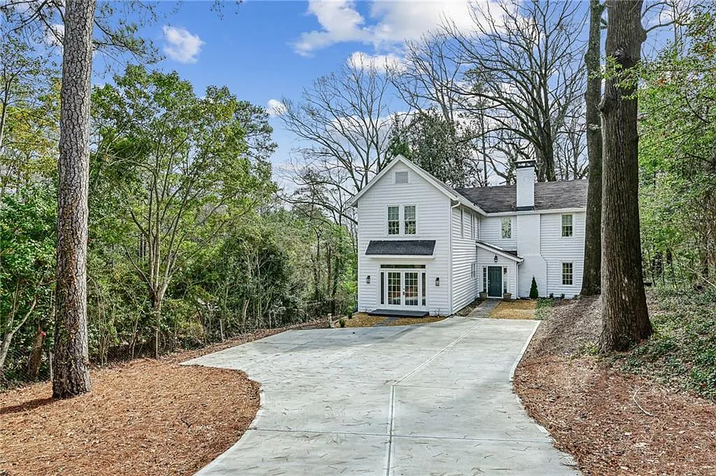 4 bed, 3.5 bath, $6,995 — Photo 1