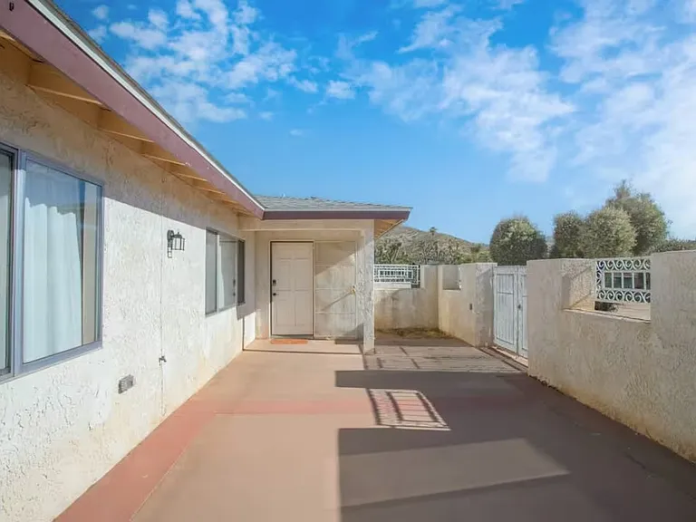 7607 Lucerne Vista Ave — Photo 10