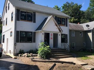 101 Elm Ave #B, Glen Cove, NY 11542