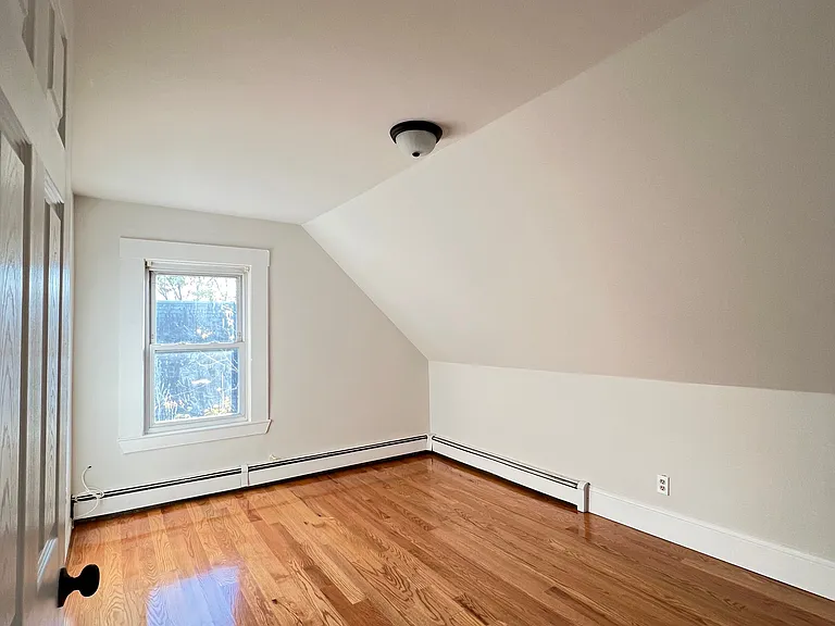 27 Barry St #2R — Photo 25