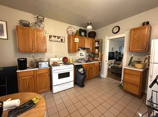 2563 Bartlett, Milwaukee, WI 53211