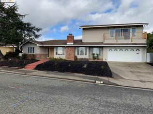 194 Sequoyah View Dr, Oakland, CA 94605