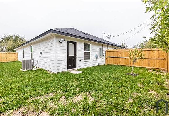 5th image of 5415 Myrtlewood St Unit A