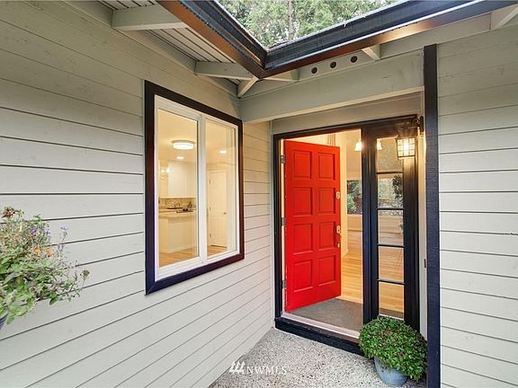 2nd image of 7910 146th Ave NE