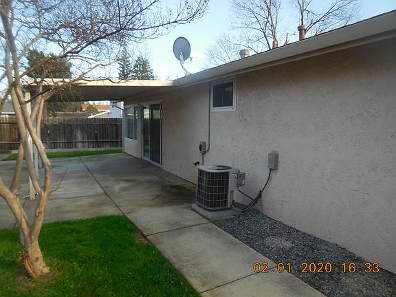 3rd image of 6411 Twin Wood Way