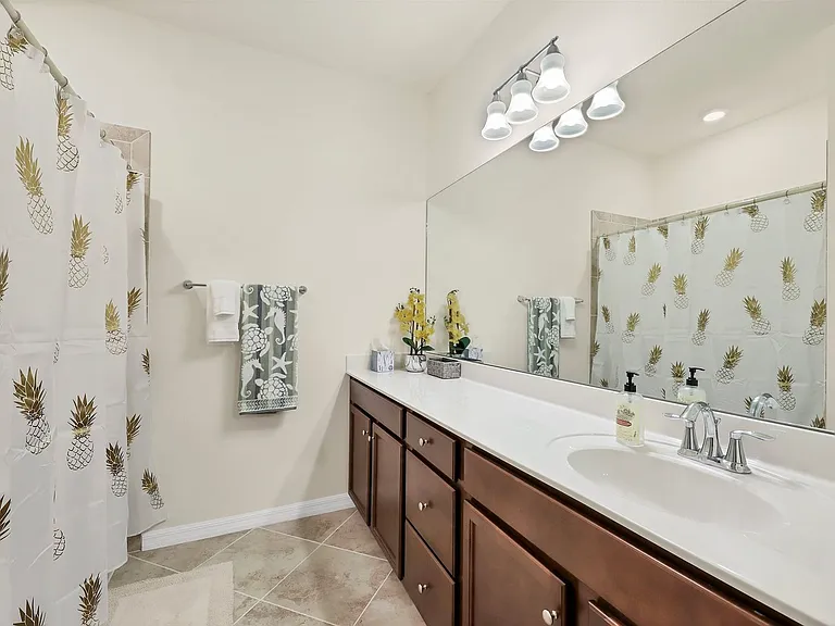 20335 Lagente Cir — Photo 20