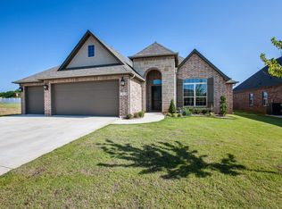 1418 E Washington Pl S, Broken Arrow, OK 74012