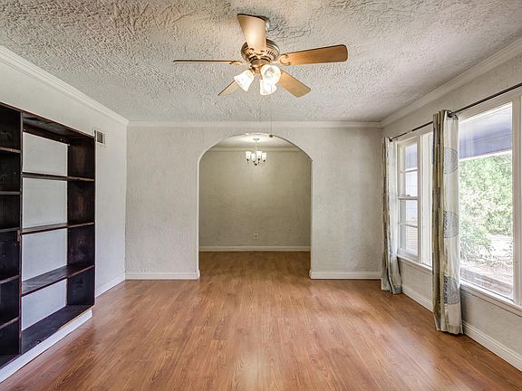 5th image of 2605 40th St