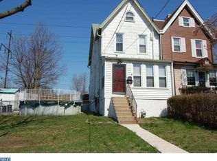 25 Railroad Ave, Glenolden, PA 19036