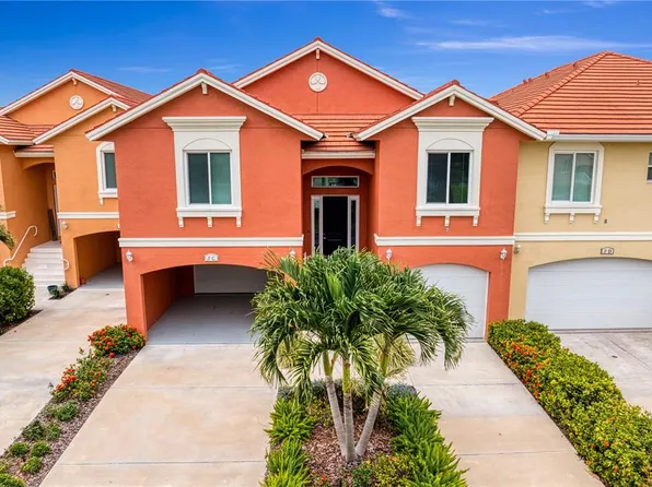 11 Franklin Ct S #C, Saint Petersburg, FL 33711