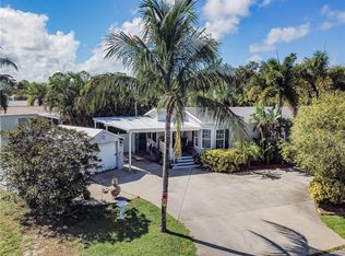 301 Valencia St, Sebastian, FL 32958