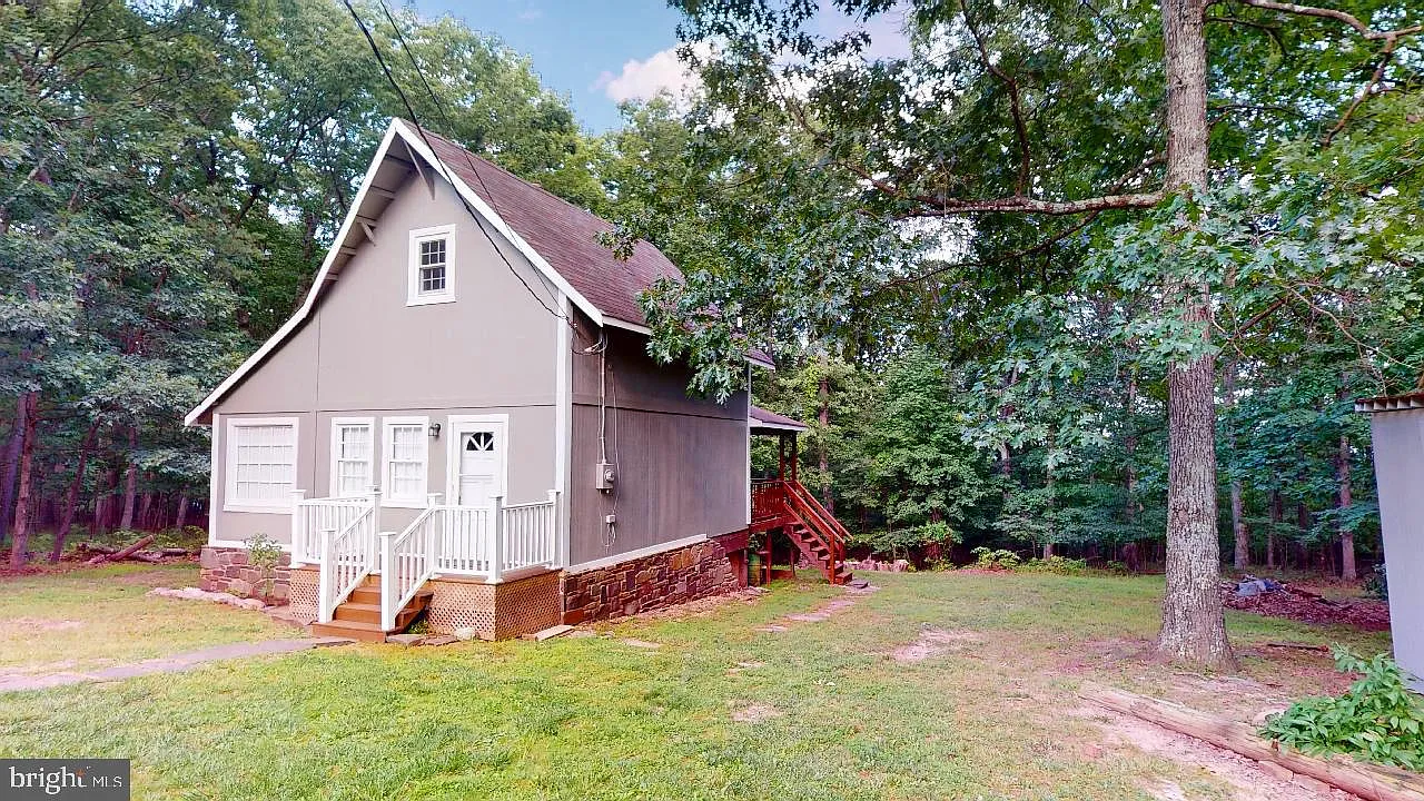 149 Falconwood Dr photo 1