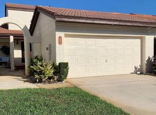206 Parkside Pl #206, Indian Harbour Beach, FL 32937