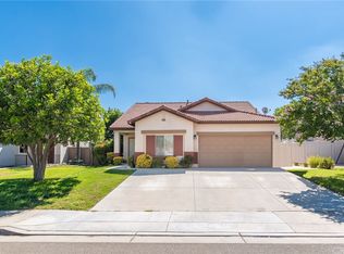 8542 Orchard Park Dr, Riverside, CA 92508